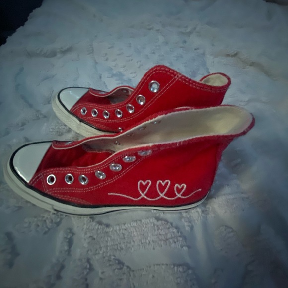 valentine red limit edition converse - Picture 2 of 5